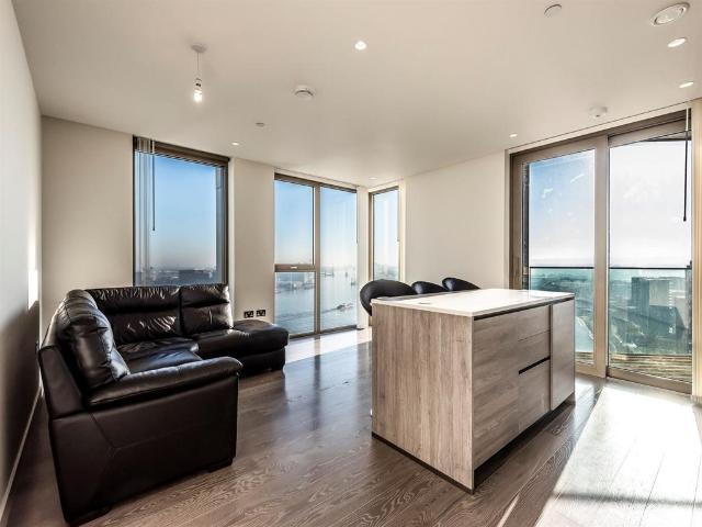 Flat for rent in Greenwich Peninsula, Greater London
