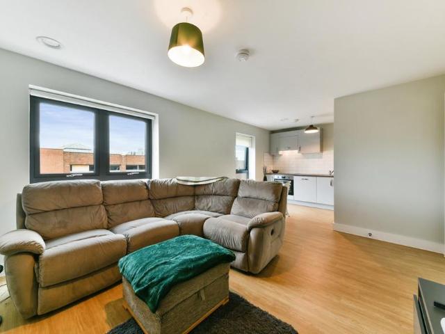 Apartment for rent in Enborne, West Berkshire