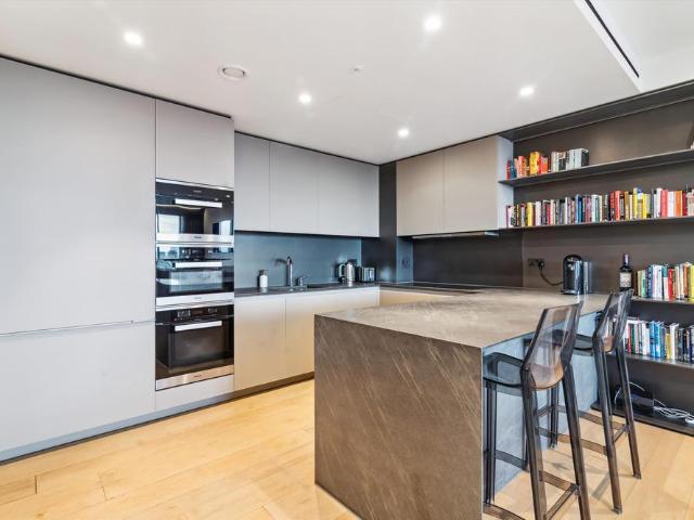 Flat for rent in Victoria, Isle Of Man