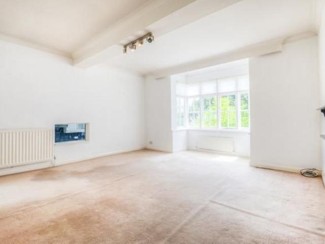 Apartment for rent in Milverton, Green Close