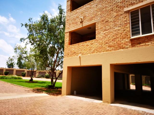 Apartment for rent in Nooitgedacht, Gauteng