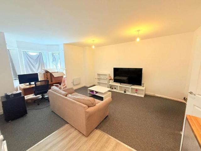 Apartment for rent in Cliftonville, Weston-super-Mare