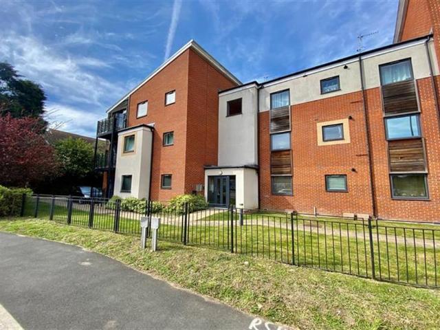 Flat for rent in Dromore, Oxfordshire