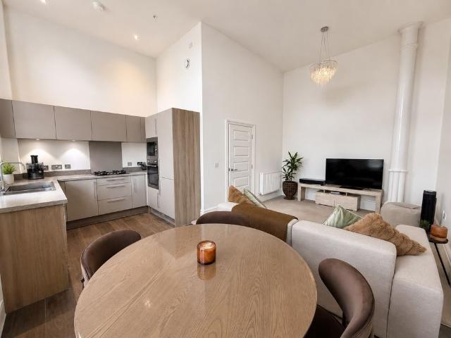 Apartment for rent in Tranmere Park, West Yorkshire