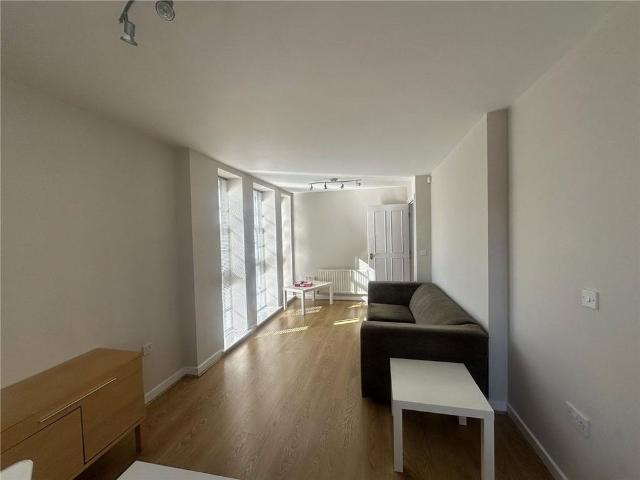 Apartment for rent in Newton Hill, Wakefield