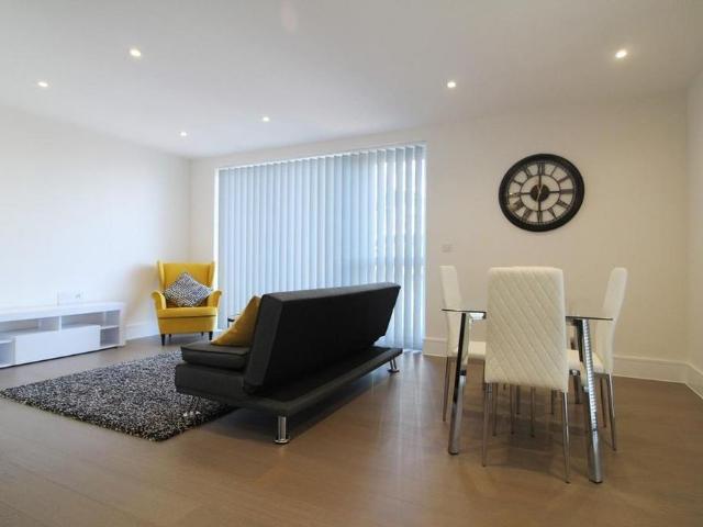 Apartment for rent in Newtown, Reading