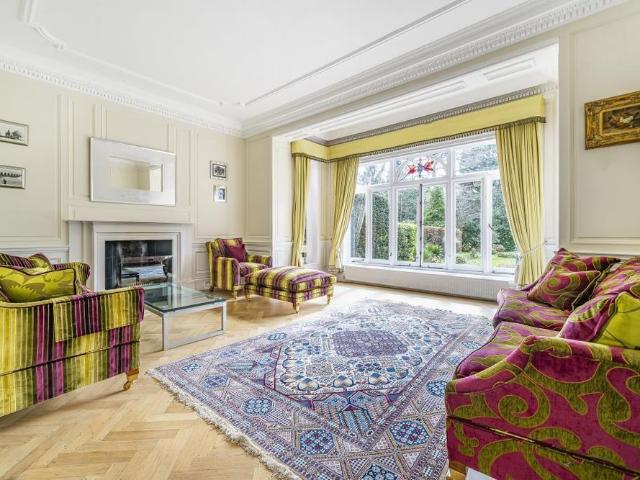 Apartment for rent in Sunningdale