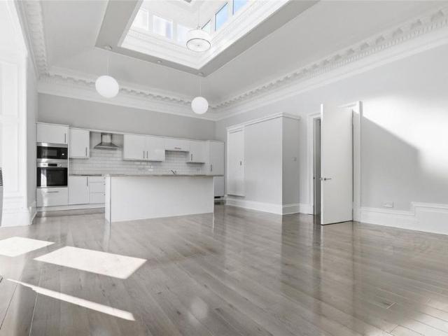 Apartment for rent in Hillhead, Scotland