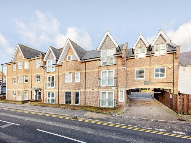 Flat for rent in Hockerill, East Hertfordshire