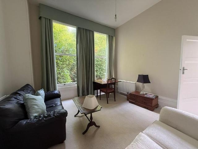 Apartment for rent in Sandown Park, Kent