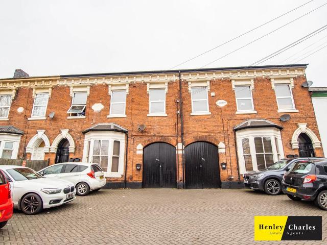 Flat for rent in Gravelly Hill, West Midlands