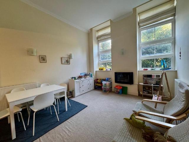 Apartment for rent in Banister's Park, City Of Southampton