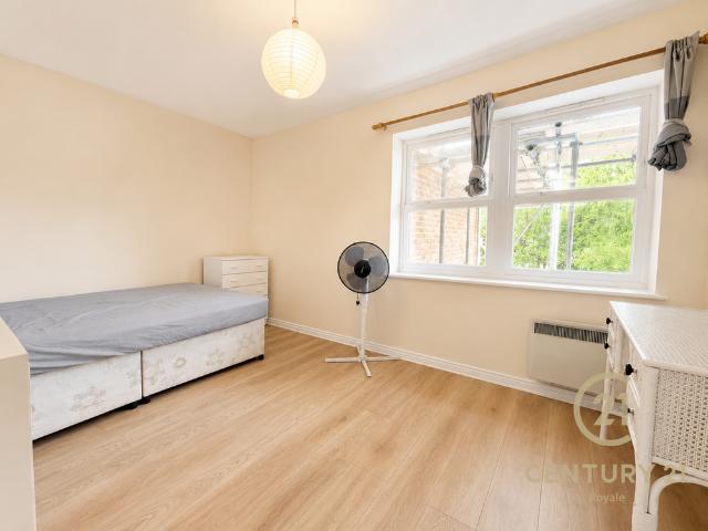 Apartment for rent in Surbiton, Greater London