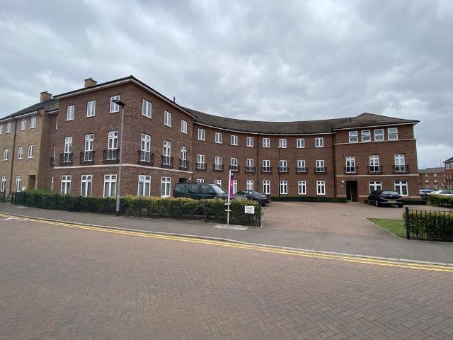 Flat for rent in Harrowden, Bedford