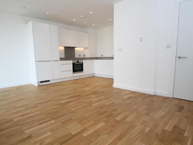 Flat for rent in Shortlands, Greater London