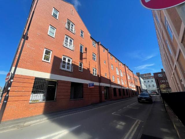 Flat for rent in Milverton, Green Close