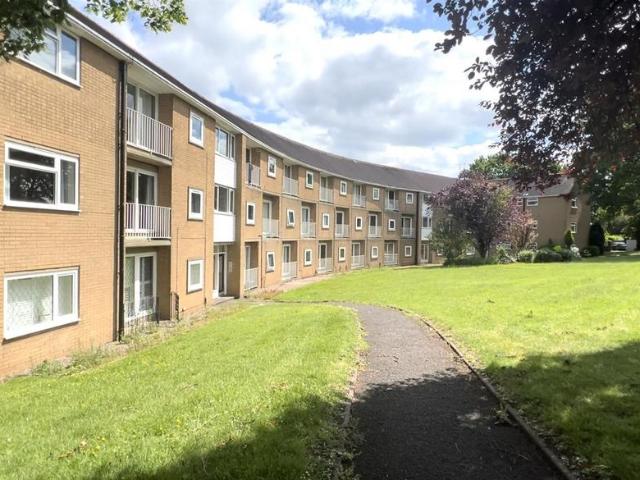 Flat for rent in Butterton, Staffordshire