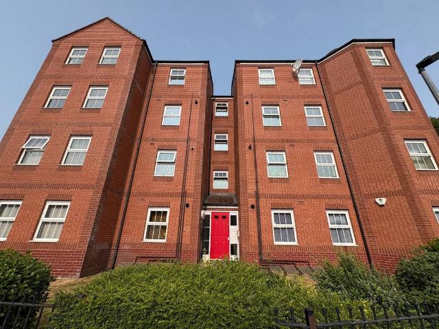 Flat for rent in Caldermill, East Midlands