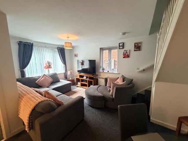 Apartment for rent in Hyde, Tameside