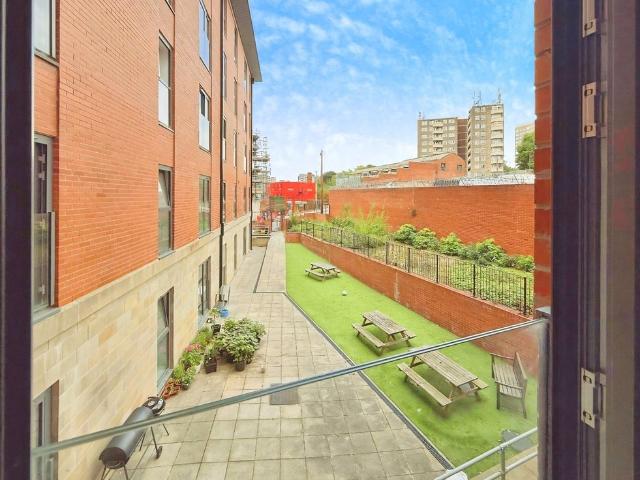 Apartment for rent in Leylands, West Yorkshire