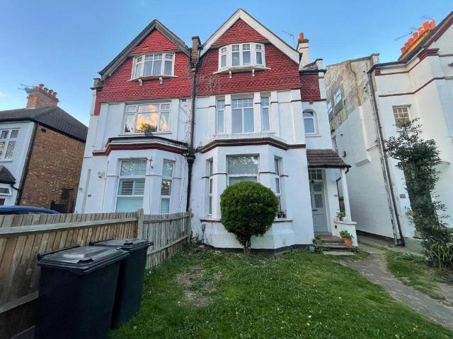 Flat for rent in Shortlands, Isle Of Man