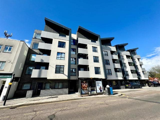 Flat for rent in Alton Barnes, Essex