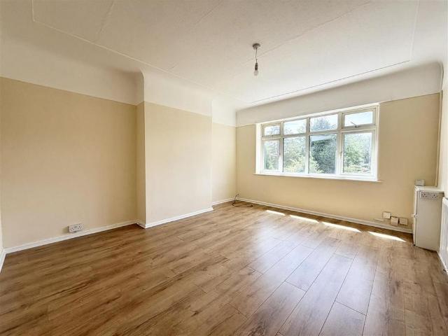 Apartment for rent in Calderstones