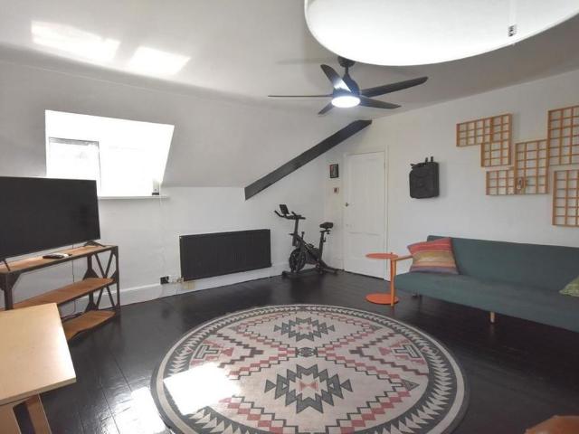 Apartment for rent in Lower Penarth, Penarth