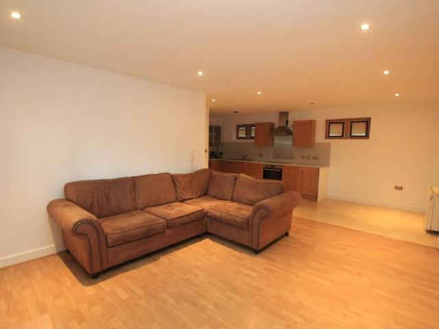 Apartment for rent in The Close, Hampshire