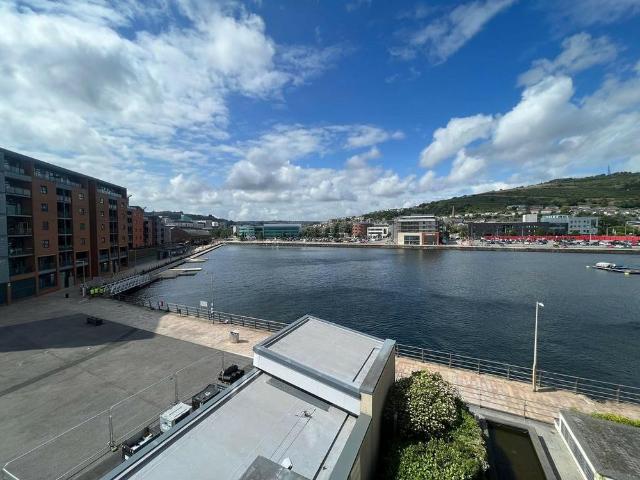 Apartment for rent in SA1 Swansea Waterfront, Nangreaves