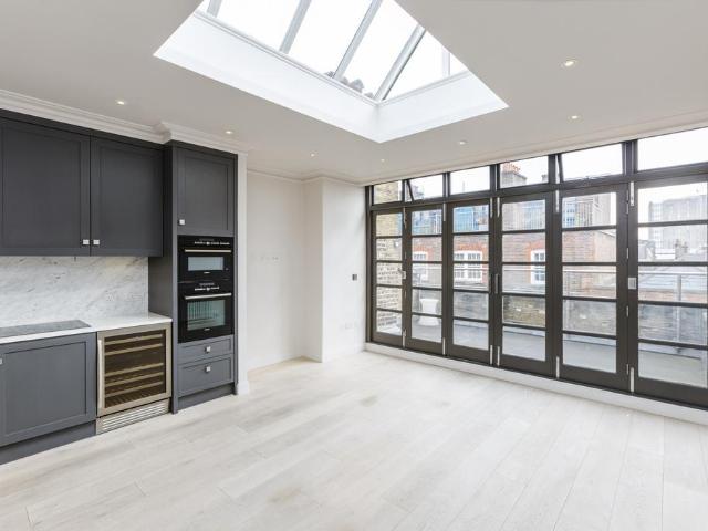 Flat for rent in Seven Dials, Bloomsbury