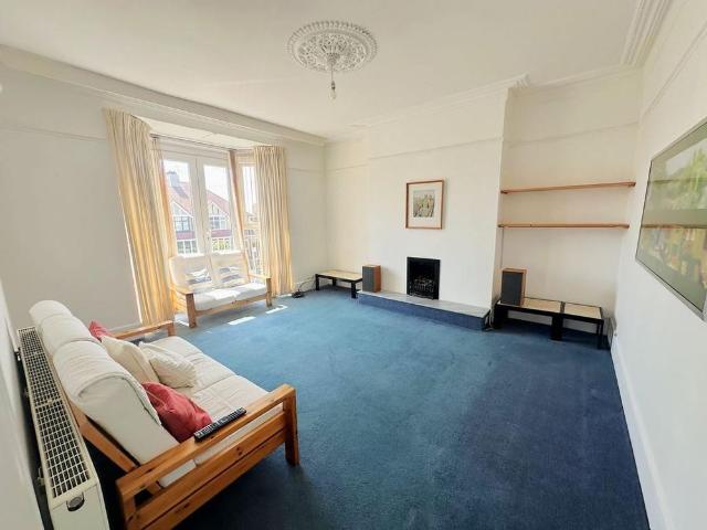 Apartment for rent in Central, Heathlands