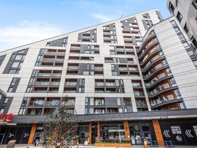 Flat for rent in Bromley, Widmore