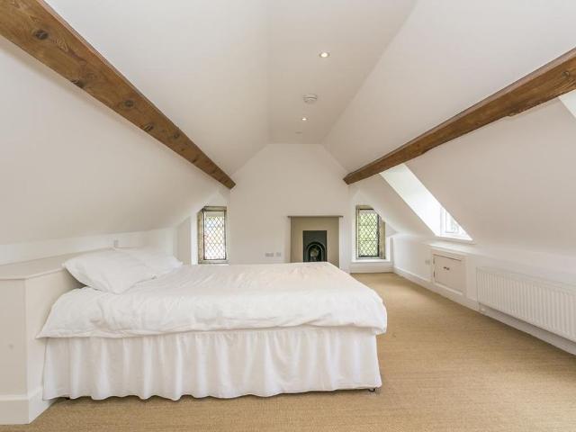Apartment for rent in Uckfield, Cross In Hand