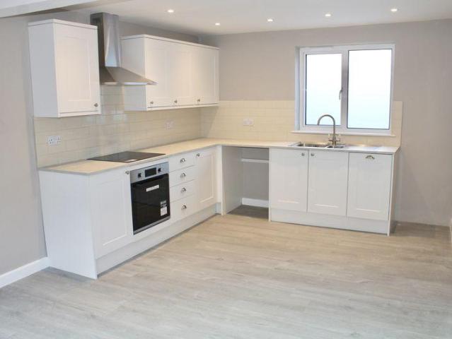 Flat for rent in Strode, Devon