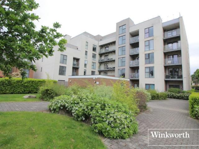 Flat for rent in Elstree and Borehamwood, Borehamwood