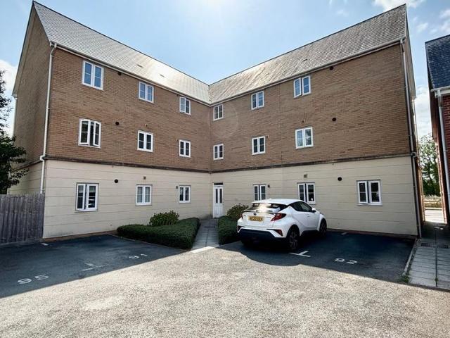 Flat for rent in Norton Fitzwarren