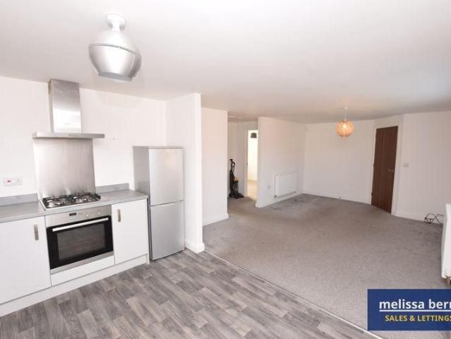 Apartment for rent in Hollins, Bury