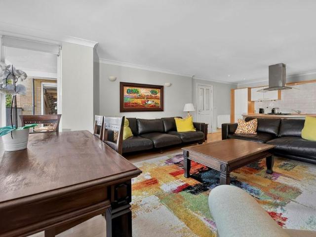 Apartment for rent in London Borough of Wandsworth, Greater London
