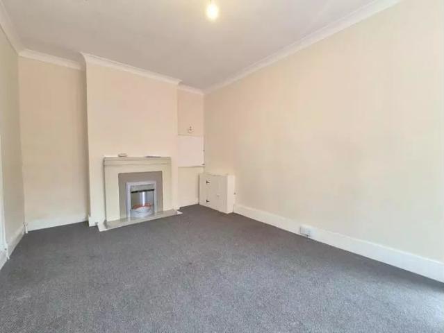 Apartment for rent in East Cliff, Acol