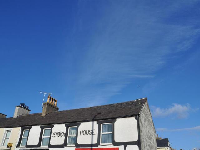 Flat for rent in Porth-y-Felin, Holyhead