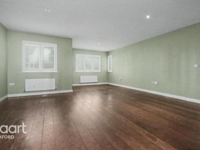 Apartment for rent in Godinton Park, Bridgefield