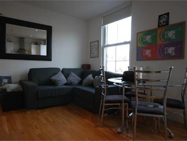 Apartment for rent in Balham, Greater London