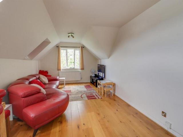 Apartment for rent in Broxbourne, Hertfordshire