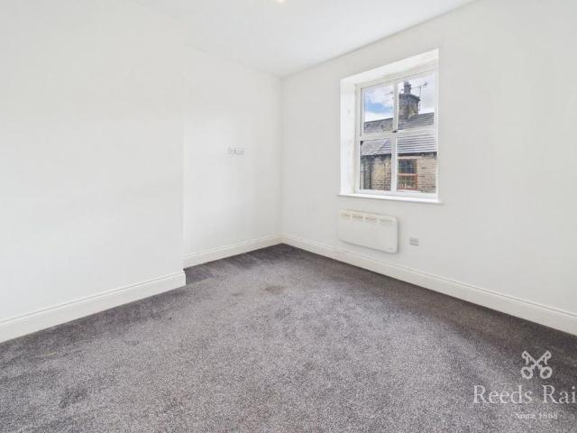 Apartment for rent in Milnsbridge, West Yorkshire