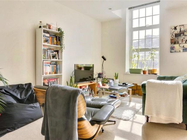 Apartment for rent in Lakenham, East Bank