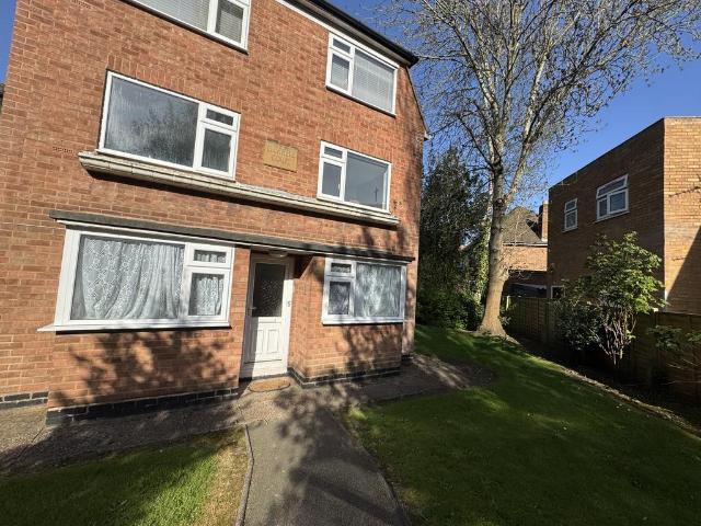 Flat for rent in Sutton Coldfield, Isle Of Man
