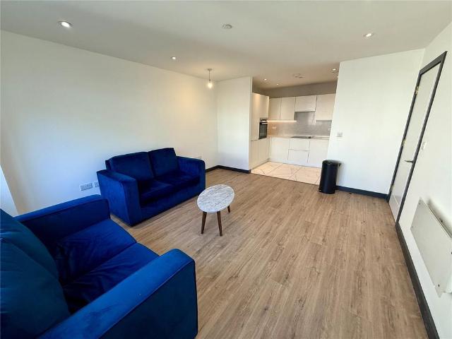Flat for rent in Cavern Quarter, Calderstones
