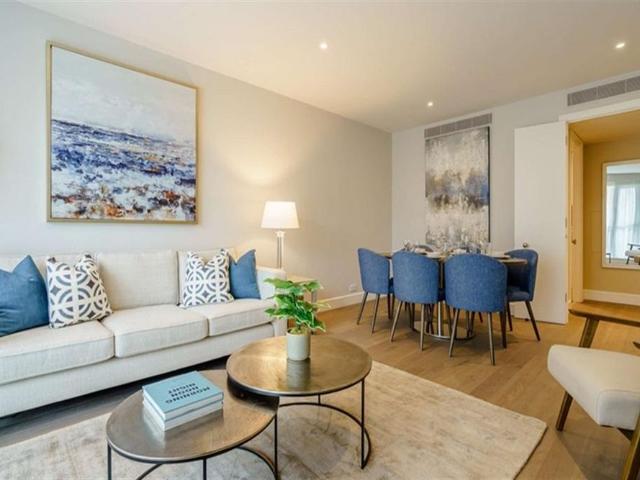 Apartment for rent in Canary Wharf, Greater London