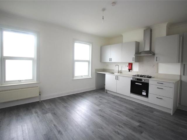 Apartment for rent in Kings Farm, Hamerton